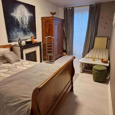 120 M² Duplex Coeur Historique Au Calme Апартаменты *