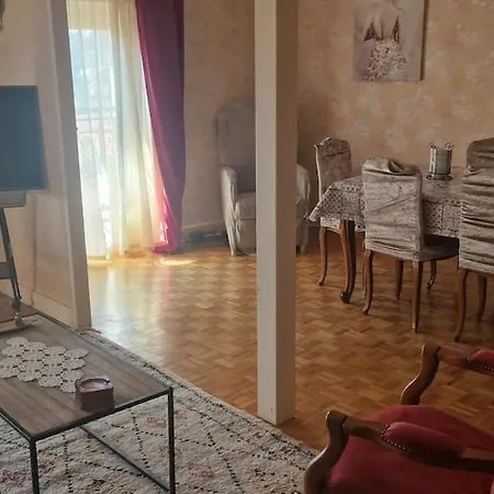 120 M² Duplex Coeur Historique Au Calme Le Puy-en-Velay